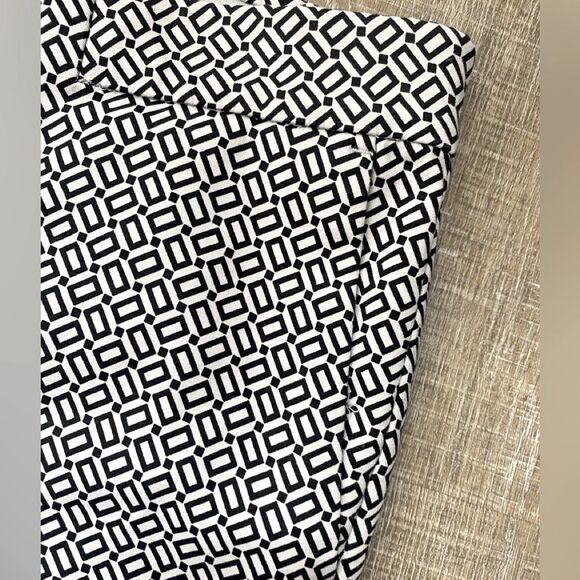 J JILL Geo Print Essential Slim Ankle Pants Womens 12 Straight Leg Office Travel - Picture 8 of 15